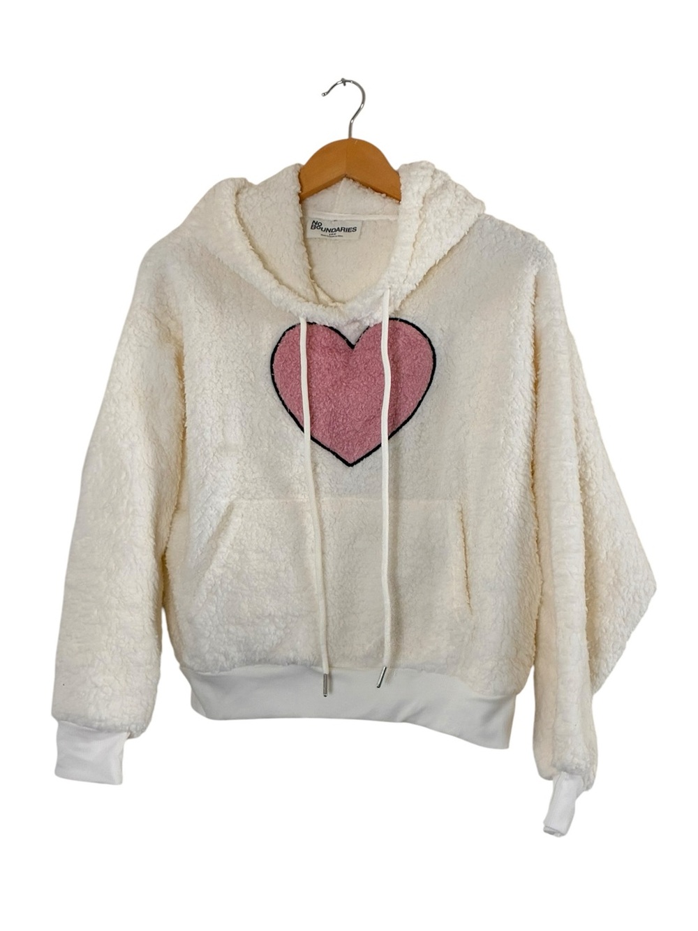 No Boundaries | NWT cream pink heart printed graphic furry hoodie size small